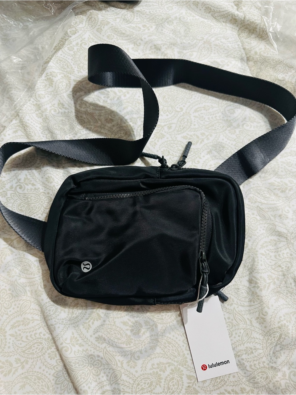 lululemon athletica Black Men's Waist / Crossbody Bag